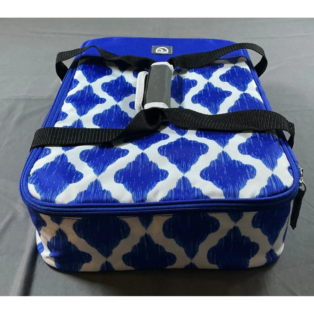 Igloo 9x13‎ Large Meal Carrier Insulated Cooler Bag Blue White Ikat Quatrefoil
